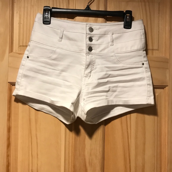 refuge high waisted shorts